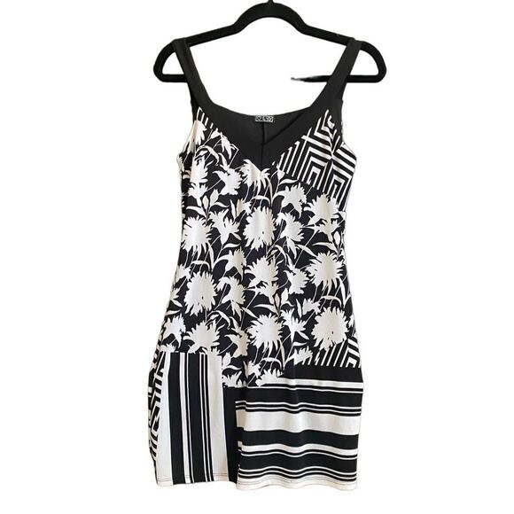 Heart Moon Star Y2k Cosmic Black/White Mixed Print Shift Dress. Size Medium. - Picture 1 of 8